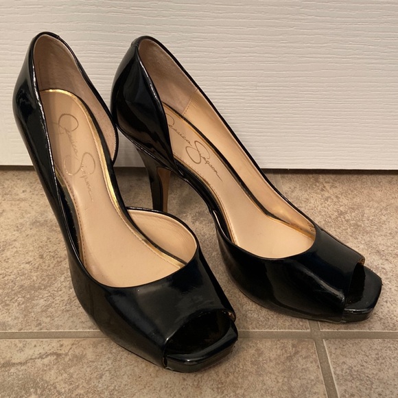 Black Patent Leather Heels - Picture 1 of 9